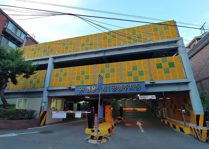 Momento #5minute Walk From Line 2 #direct Access To Gangnam, Seongsu, Hongdae, And Jamsil *